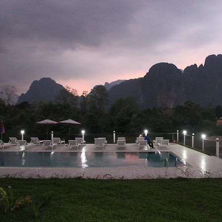 Lisha The Grand Riverside Hotel Vang Vieng Buitenkant foto