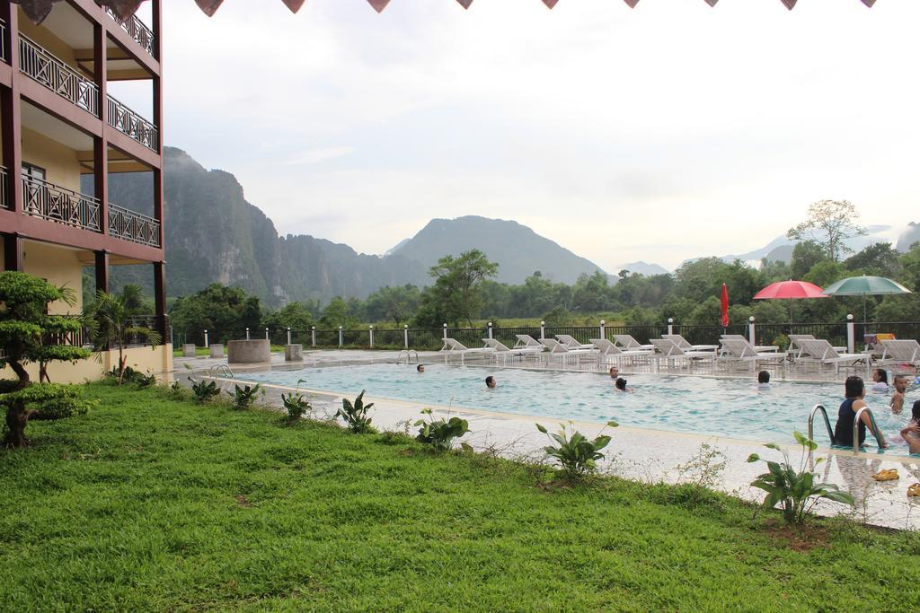 Lisha The Grand Riverside Hotel Vang Vieng Buitenkant foto