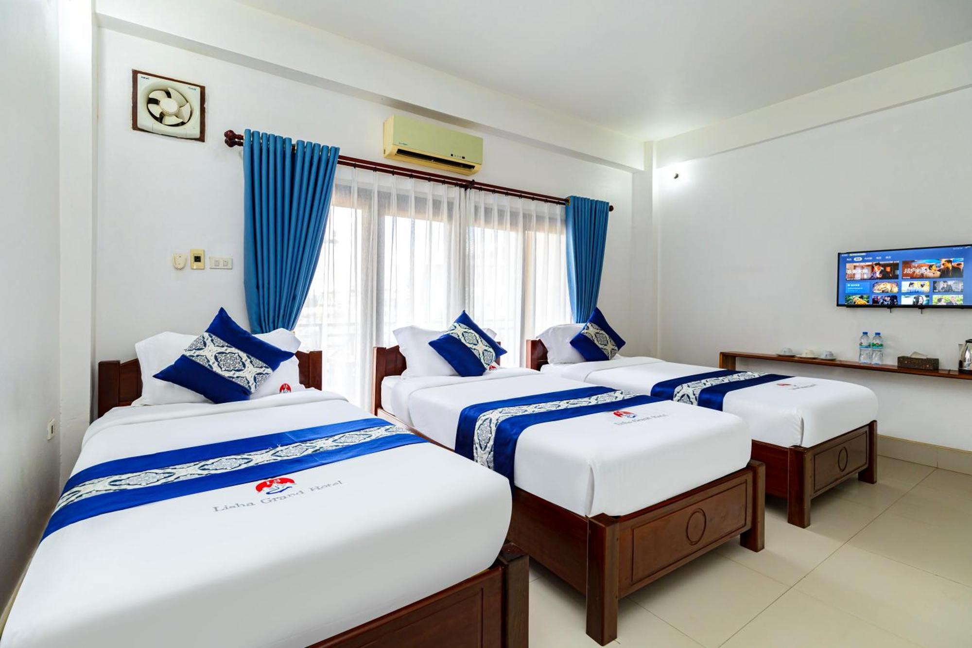 Lisha The Grand Riverside Hotel Vang Vieng Buitenkant foto