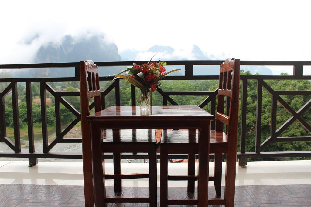 Lisha The Grand Riverside Hotel Vang Vieng Buitenkant foto